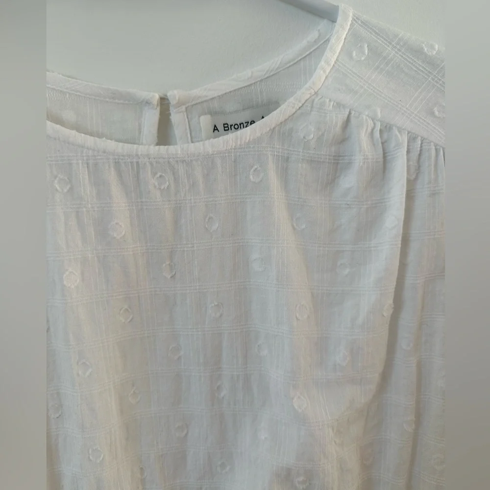 A Bronze Age Ivy Blouse - White Eyelet - Picture 4 of 9